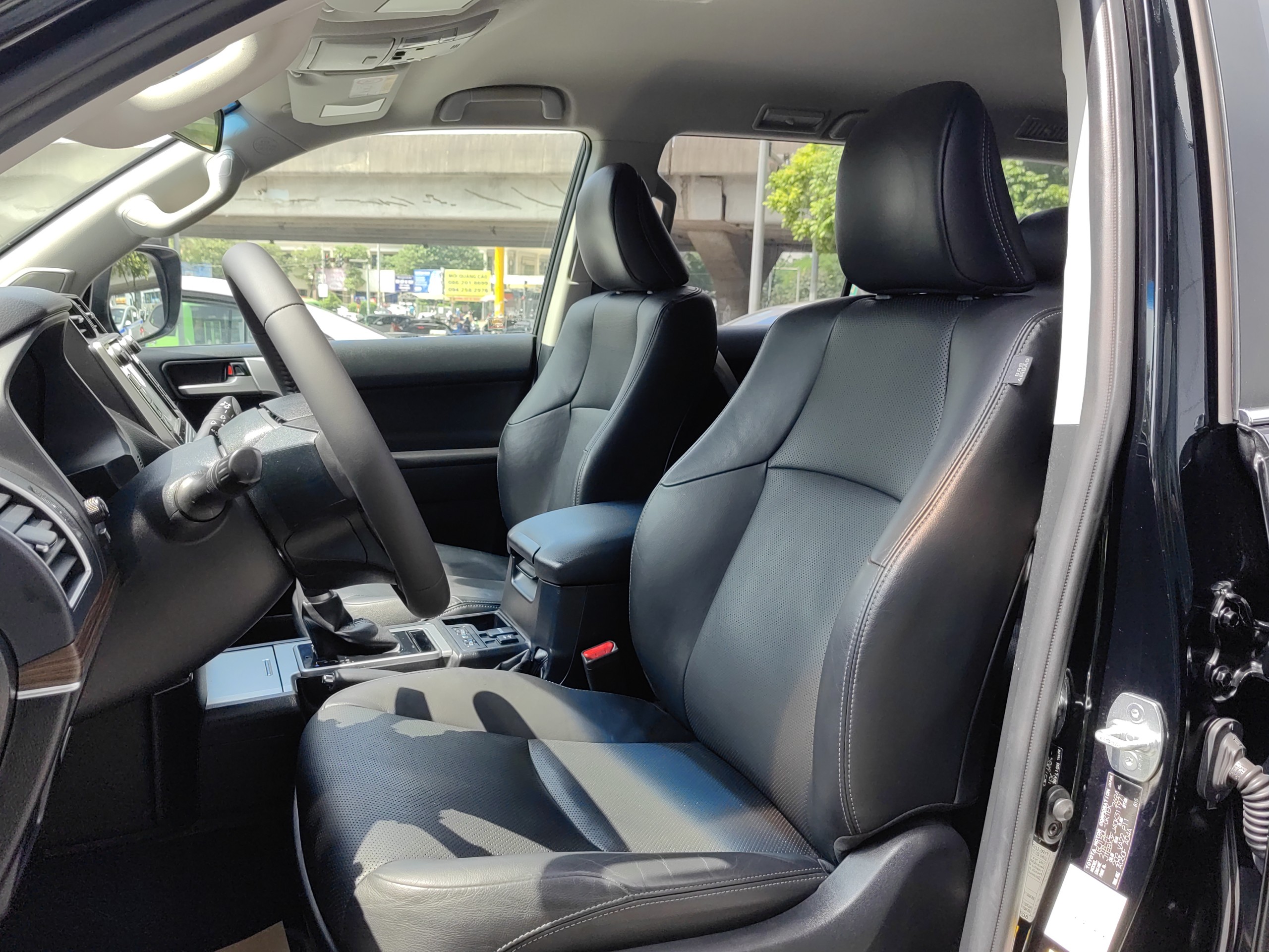 z4754901806997_6020e221530b7f1bc275fd667544a1b4