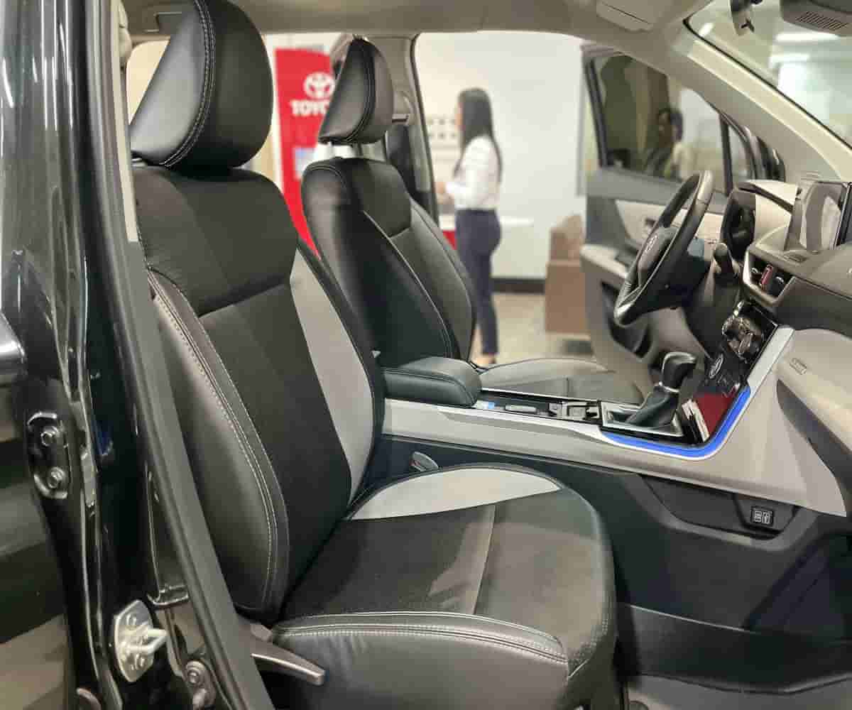 z5050688323861_d47d2c37c31a40f8c3d9a7e3d58995f9